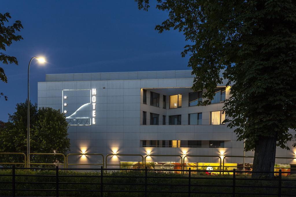 Hotel Zatoka Gdansk Exterior photo